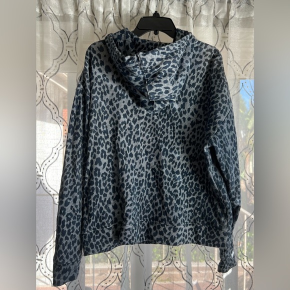 The Upside- Blue Leopard Print Hoodie - Size L - Picture 2 of 6